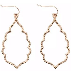 Matte Colored Hollow Frame Morocco Trendy Earrings